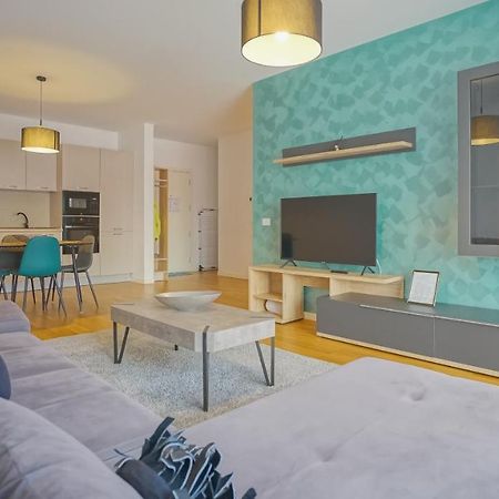 Downtown Premium Apartments Брашов Экстерьер фото