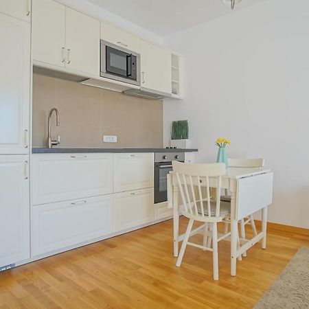 Downtown Premium Apartments Брашов Экстерьер фото