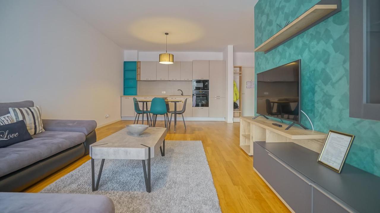 Downtown Premium Apartments Брашов Экстерьер фото