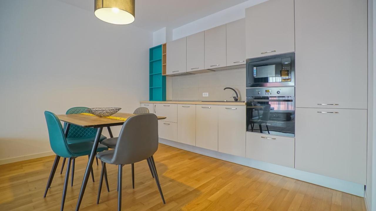 Downtown Premium Apartments Брашов Экстерьер фото