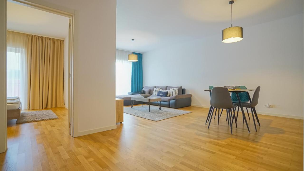 Downtown Premium Apartments Брашов Экстерьер фото