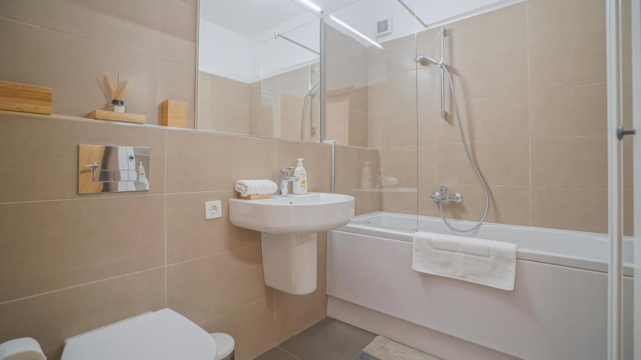 Downtown Premium Apartments Брашов Экстерьер фото